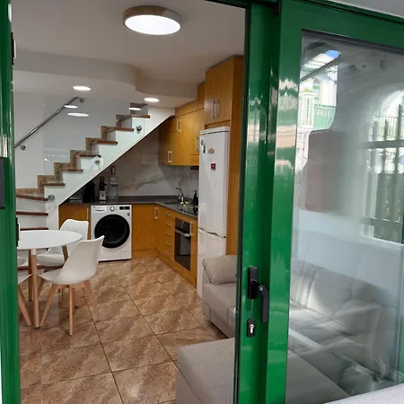 Semesterbostad Dunaflor